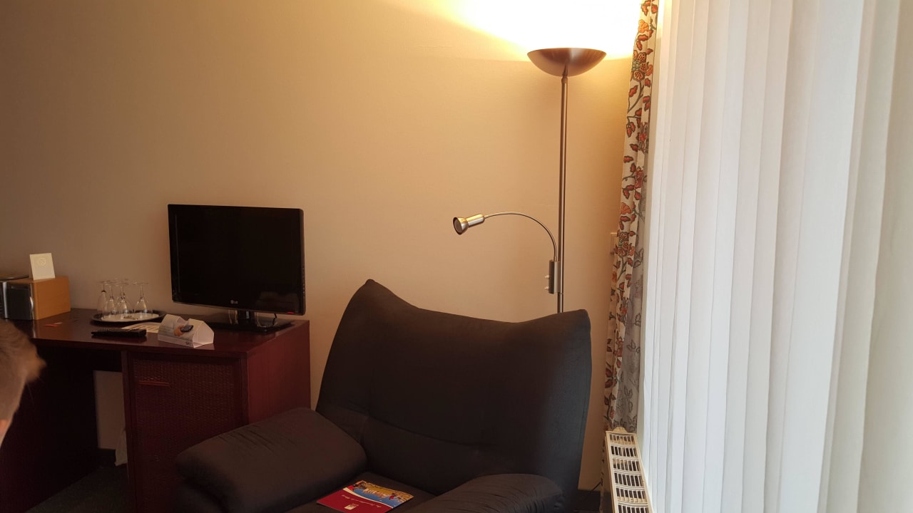 Fernsehecke Wohnbereich Seehotel Schloss Klink