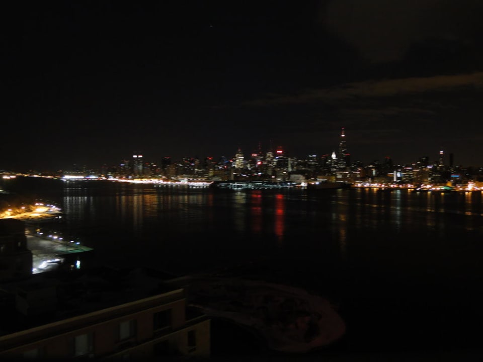 Ausblick nachts W Hotel Hoboken