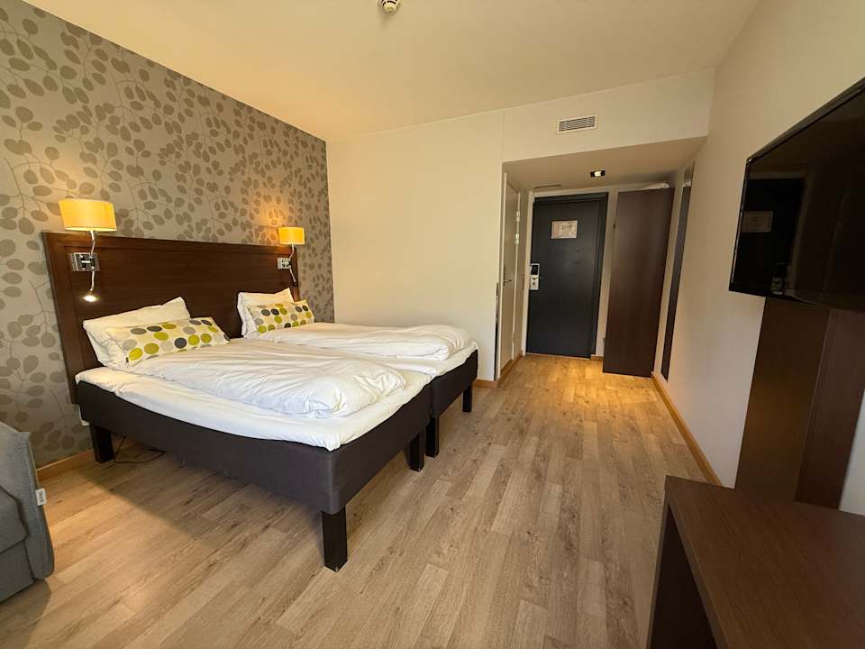 Zimmer Hotel First Victoria