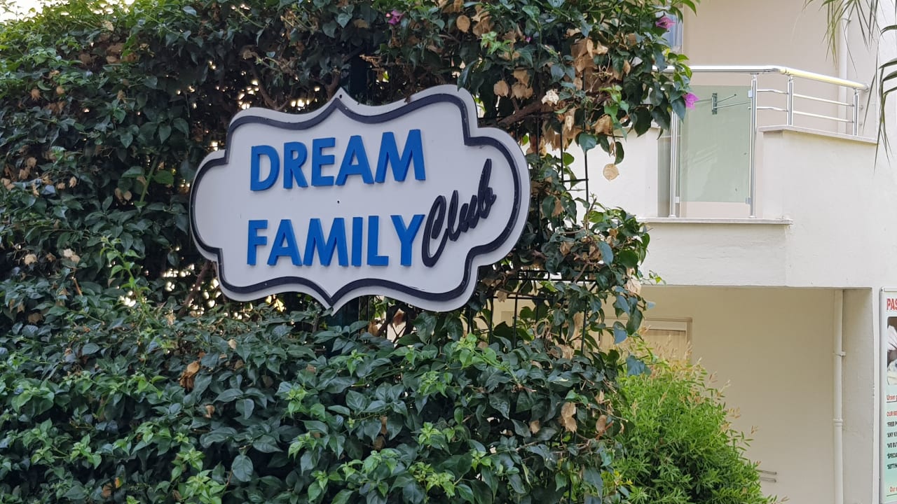 Sonstiges Dream Family Club