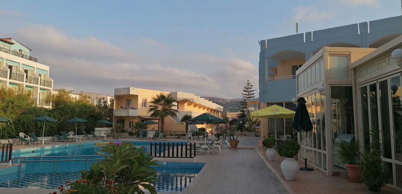 Außenansicht Hotel Kathrin Beach