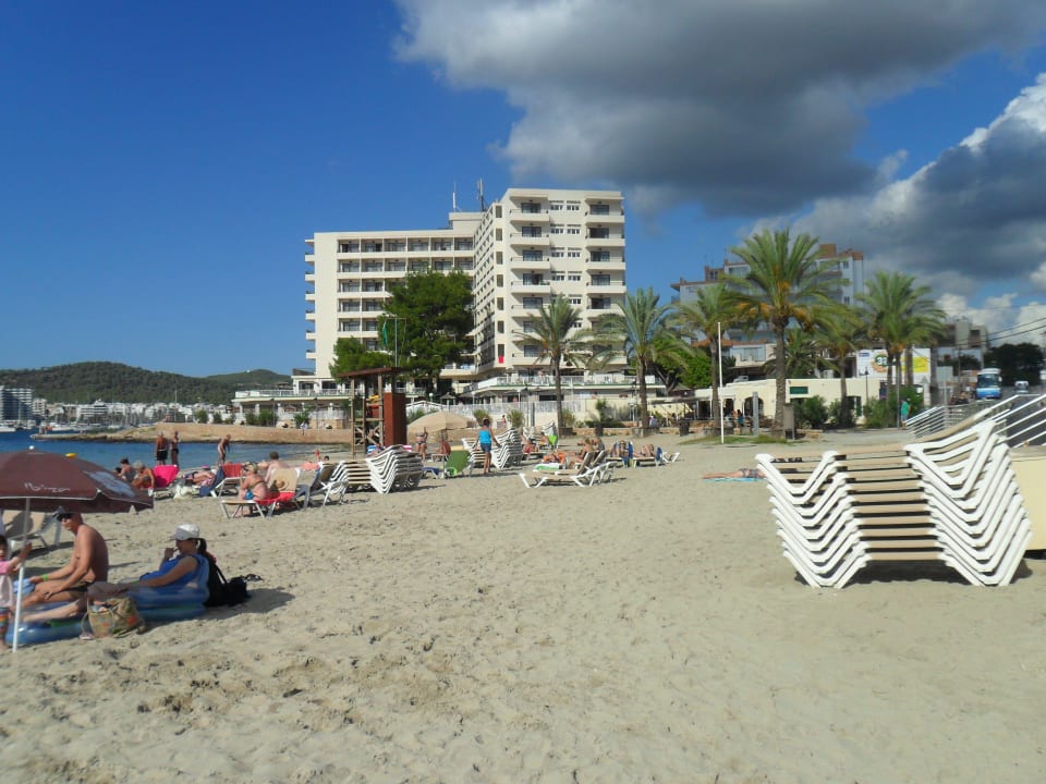 Strand NYX Hotel Ibiza - adults only