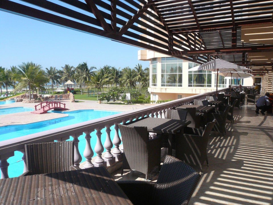 Frühstücksterrasse Crowne Plaza Salalah