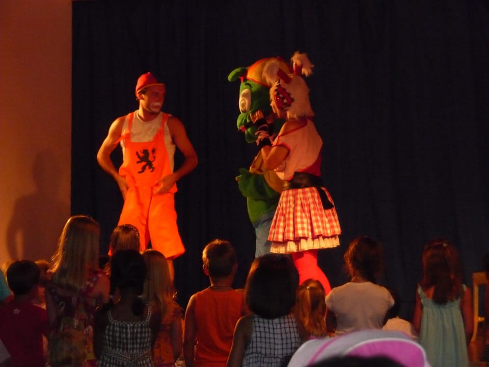 Kinderanimation am Abend Suites & Villas by Dunas
