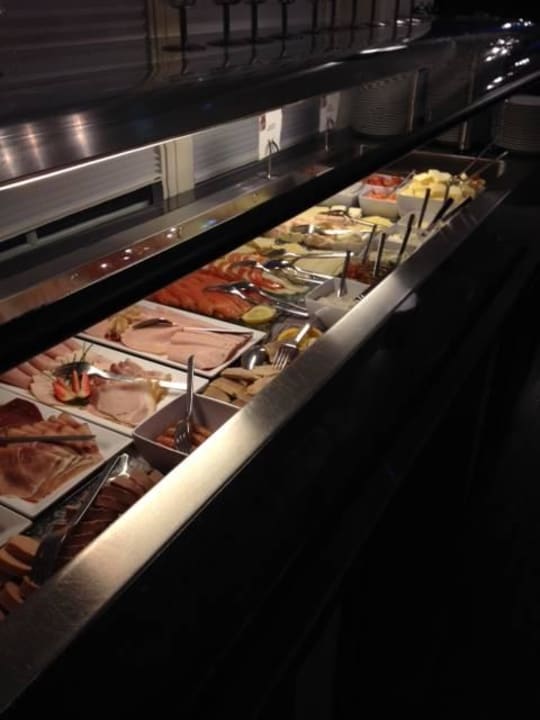 Käse- und Wursttheke  LIFESTYLE Resort Zum Kurfürsten