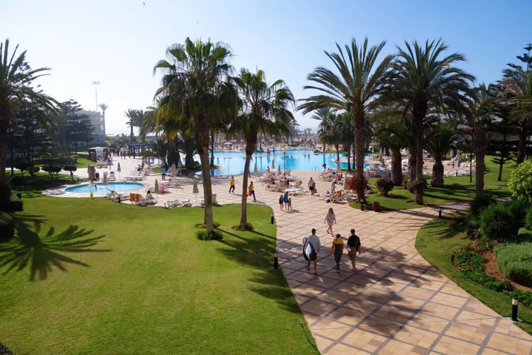 Garten/Pool Iberostar Waves Founty Beach