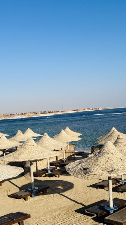 Strand Pensée Royal Garden Beach Resort