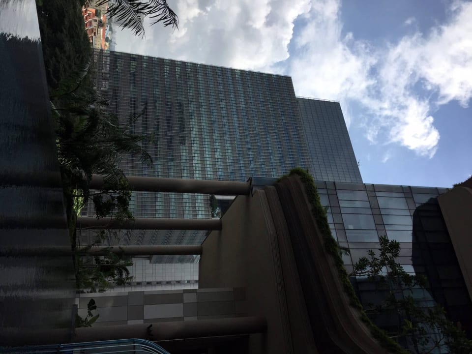 Nördlicher Teil Pool und Aussicht Parkroyal on Pickering