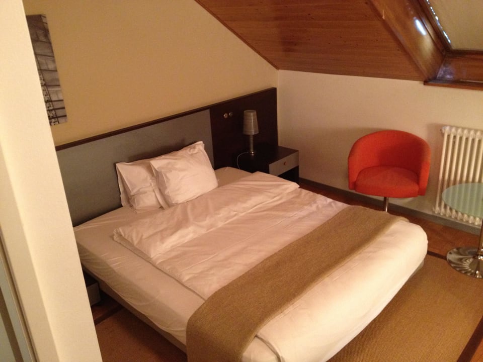 Bett  Design Hotel F 6