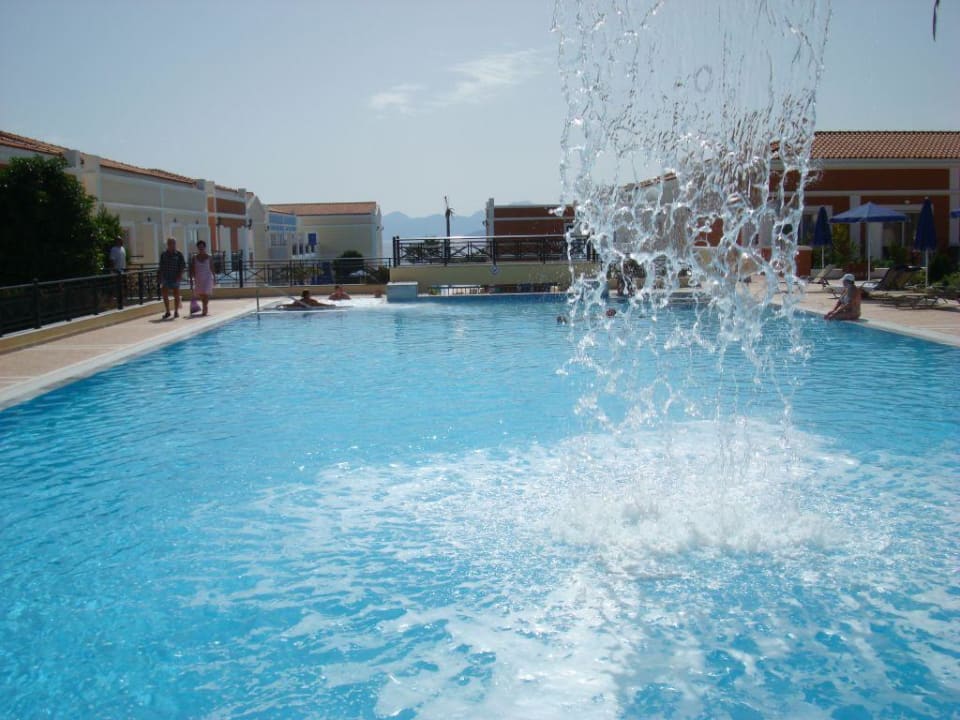 Poolanlage Porto Bello Royal