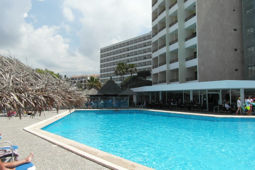 Pool Hotel Vibra Beverly Playa