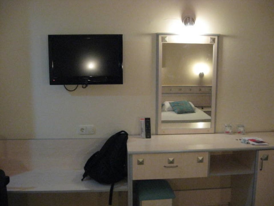 TV Narcia Resort Side