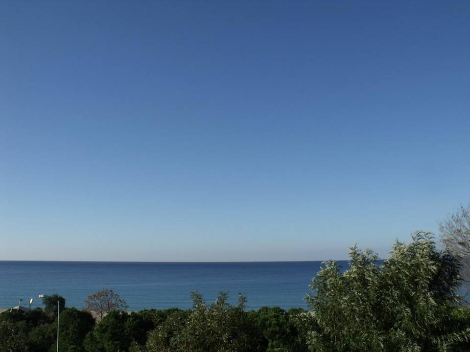 Blick vom Zimmer auf das Meer Hotel Grand Okan