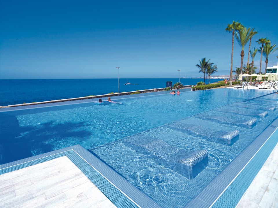 Pool Hotel Riu Palace Meloneras