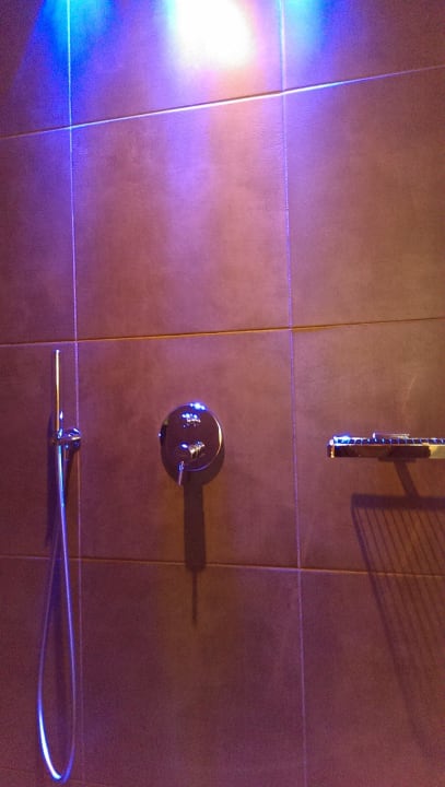 Begehbare Dusche Hotel Chalet Mirabell