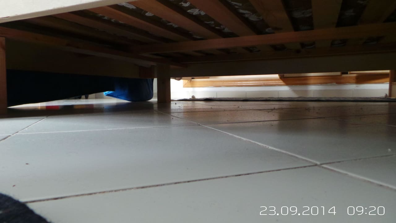 Überall Dreck Hotel Nesrine