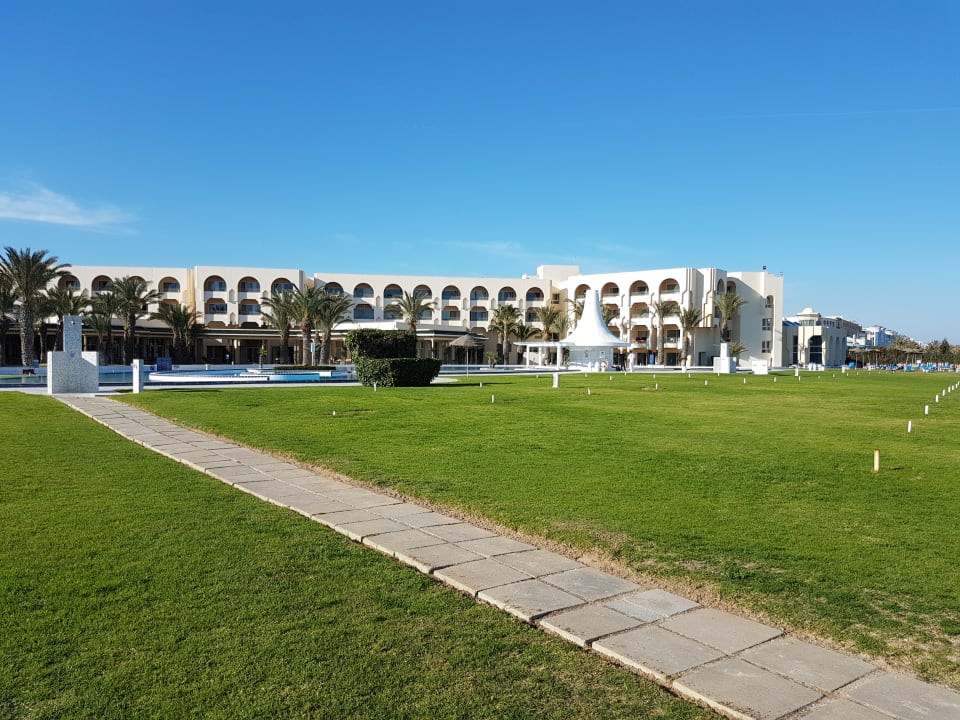 Außenansicht Iberostar Waves Averroes