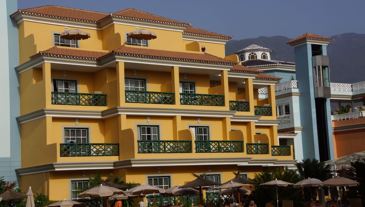 Ein anderes Haus von außen Hotel Riu Garoe