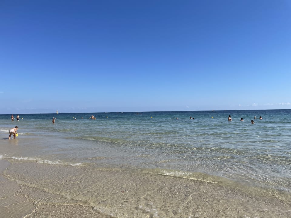 Strand Marhaba Royal Salem