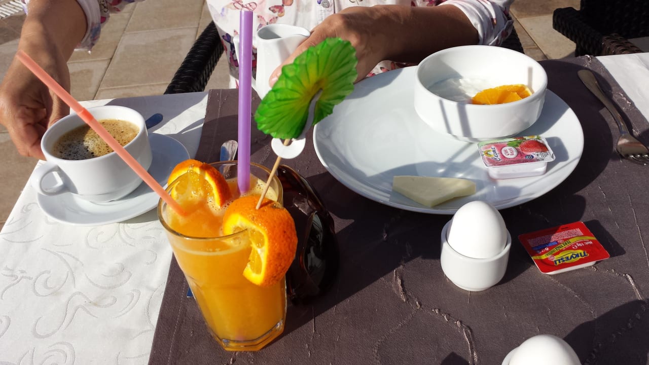 Frühstück Breakfast Kahvalti Hotel Majestic