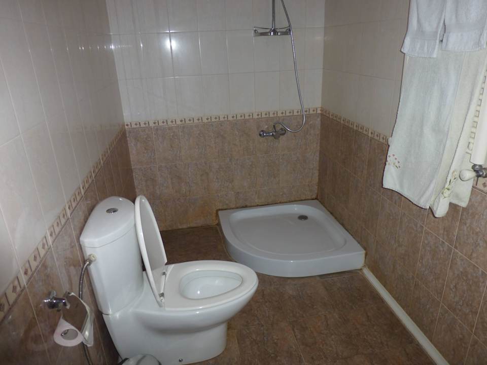 Das Badezimmer war sauber Hotel Argavand