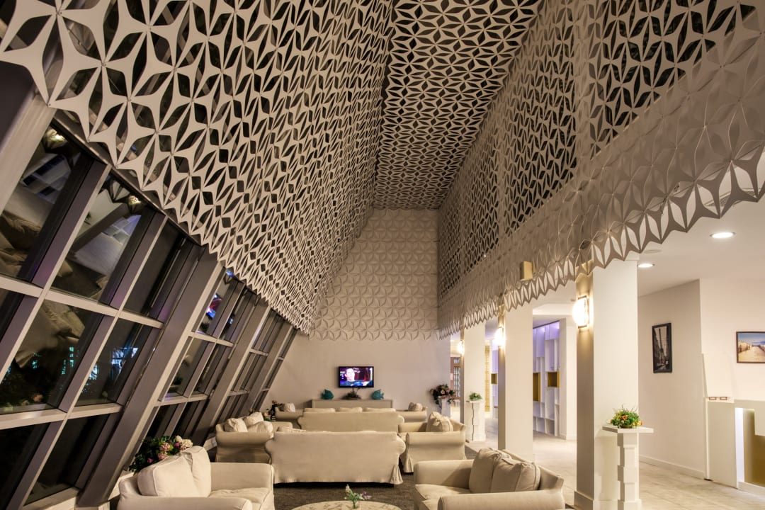 Lobby Hotel Zornitza Sands