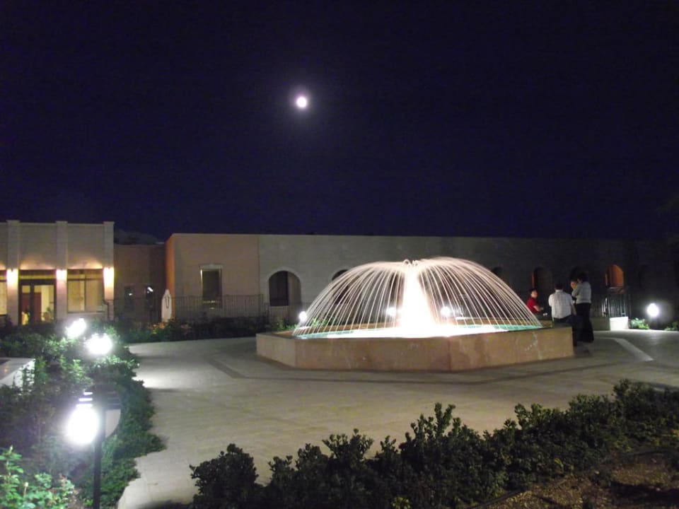 Innenhof Hotel A.N.S.M.I. Mount of Beatitudes