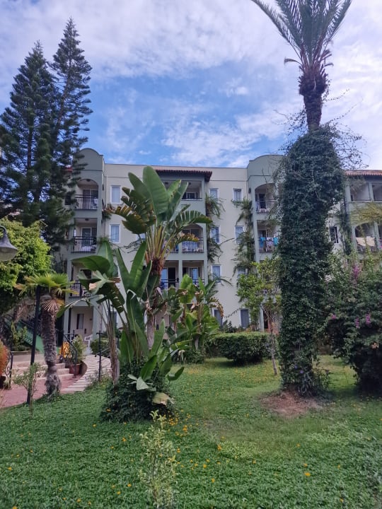 Außenansicht Hotel Gardenia Beach