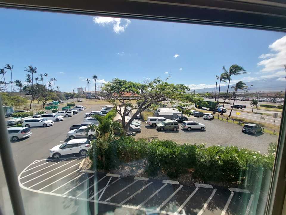 Außenansicht Maui Seaside Hotel
