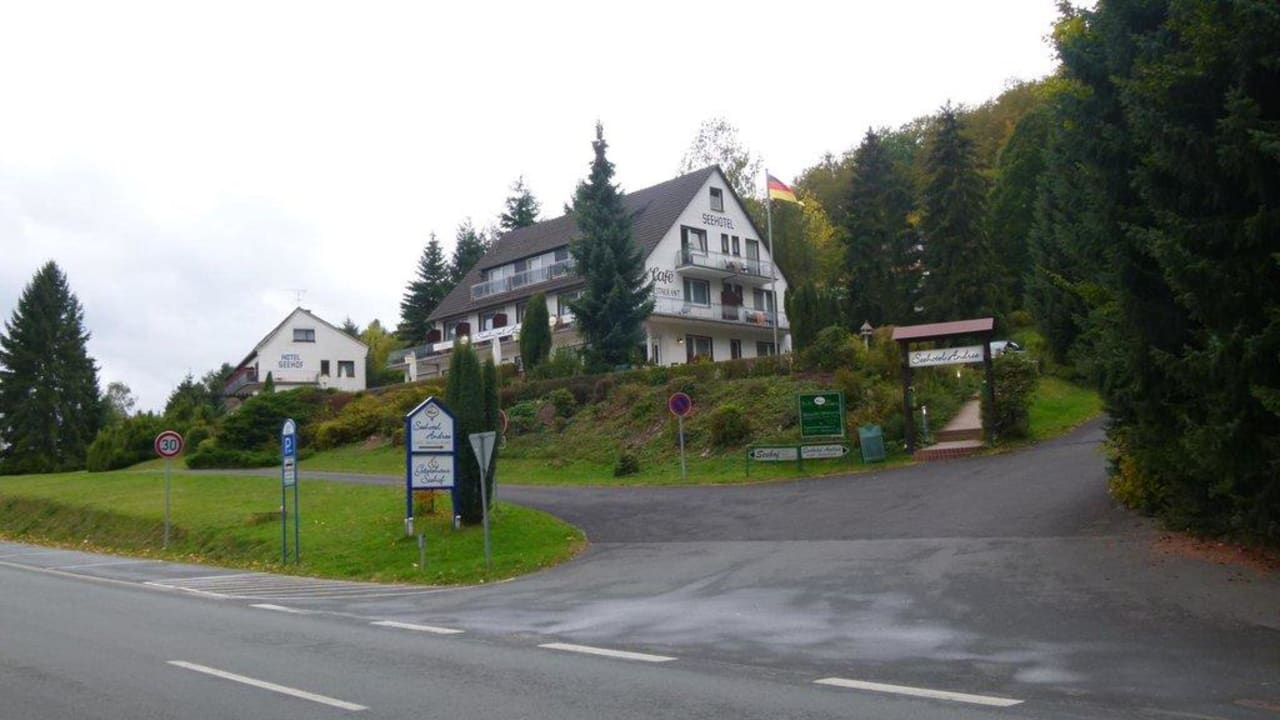 Zufahrt zum Seehotel Seehotel Andree & Gästehaus Seehof