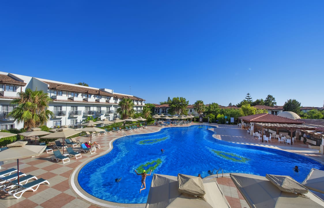 Pool Hotel Club Nena
