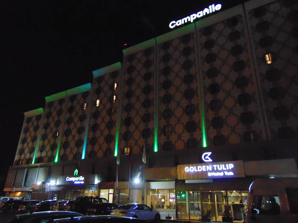 Außenansicht Hotel Golden Tulip El Mechtel