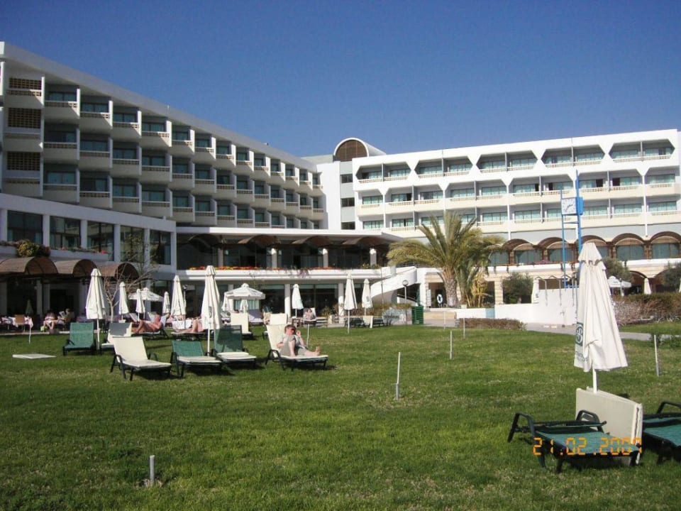 Hotel mit Gartenanlage Constantinou Bros Athena Royal Beach Hotel