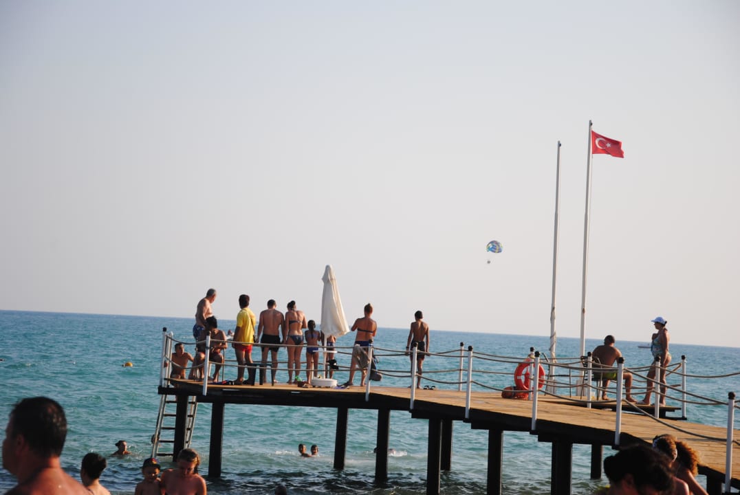 Steg am Strand Crystal Waterworld Aqua Collection