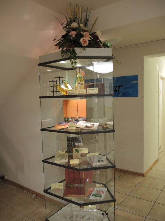 Die Rezeption Hotel Löwen mit Haus Goethe