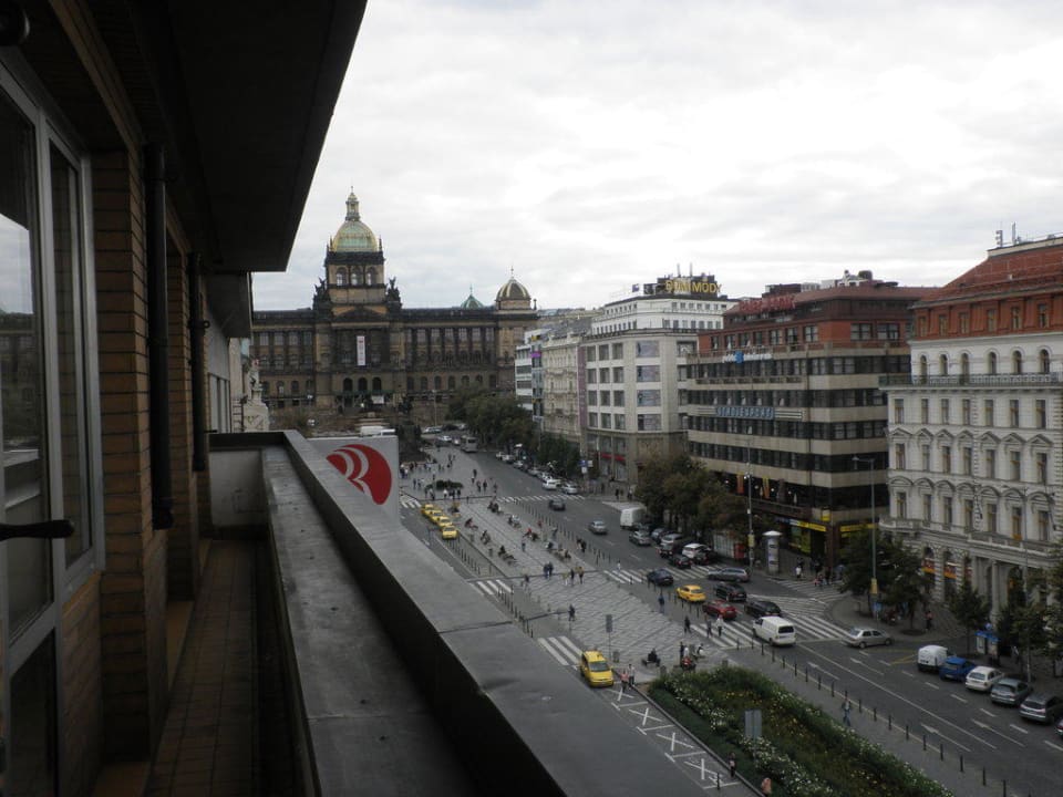 Richtung "Muzeum" Hotel Ramada Prague City Centre