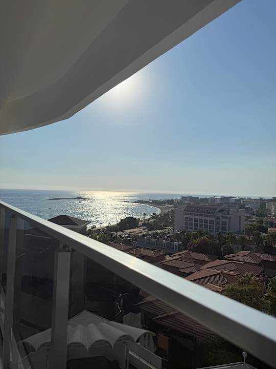 Ausblick Laguna Beach Alya Resort & Spa Hotel