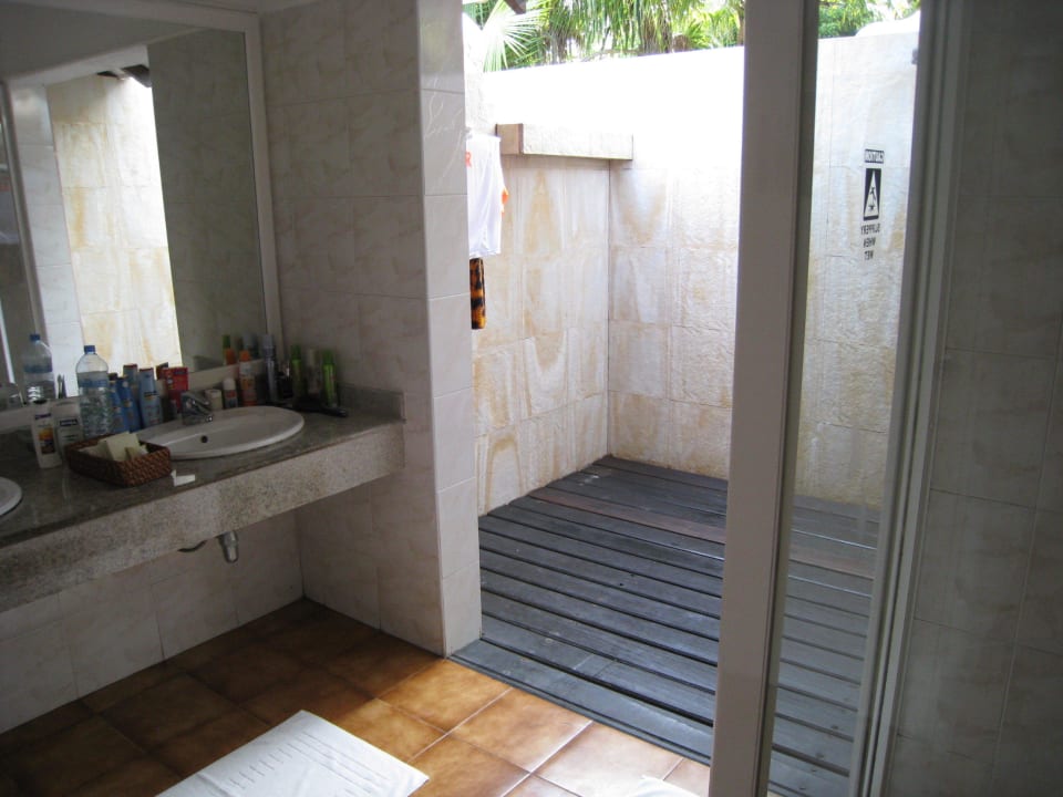 Badezimmer Adaaran Select Meedhupparu Island Resort - Premium All Inclusive