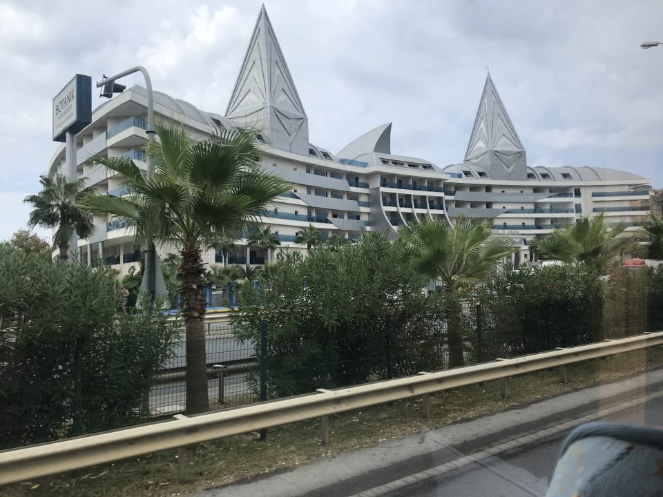 Außenansicht Hotel Botanik Platinum