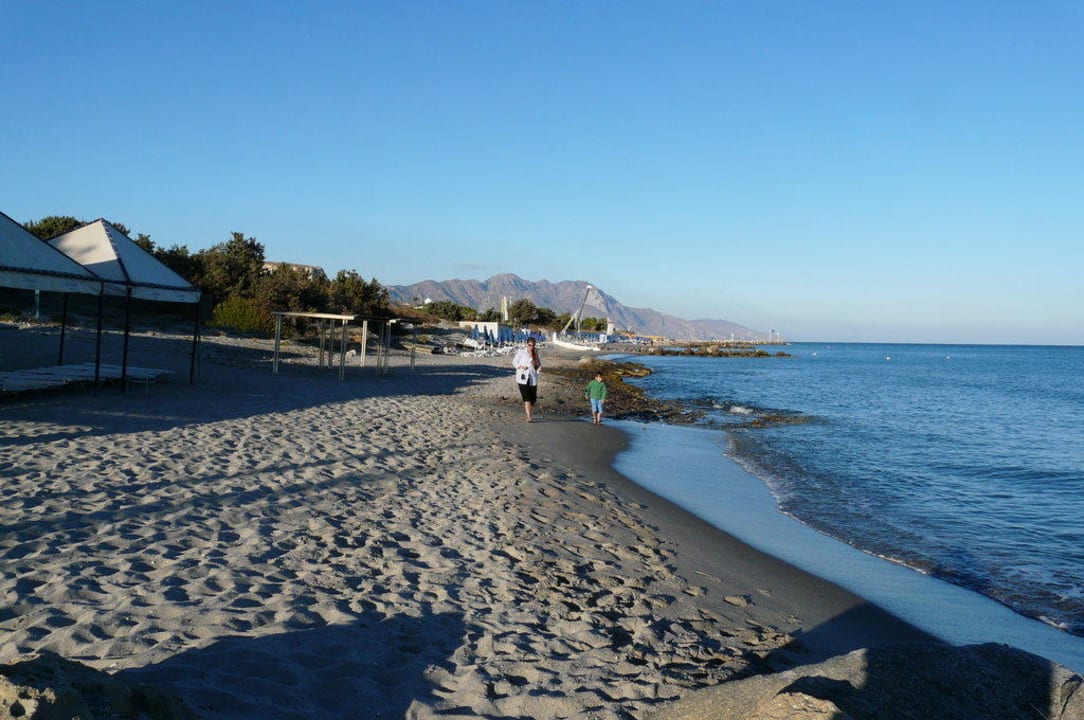 Strand am Abend Porto Bello Beach