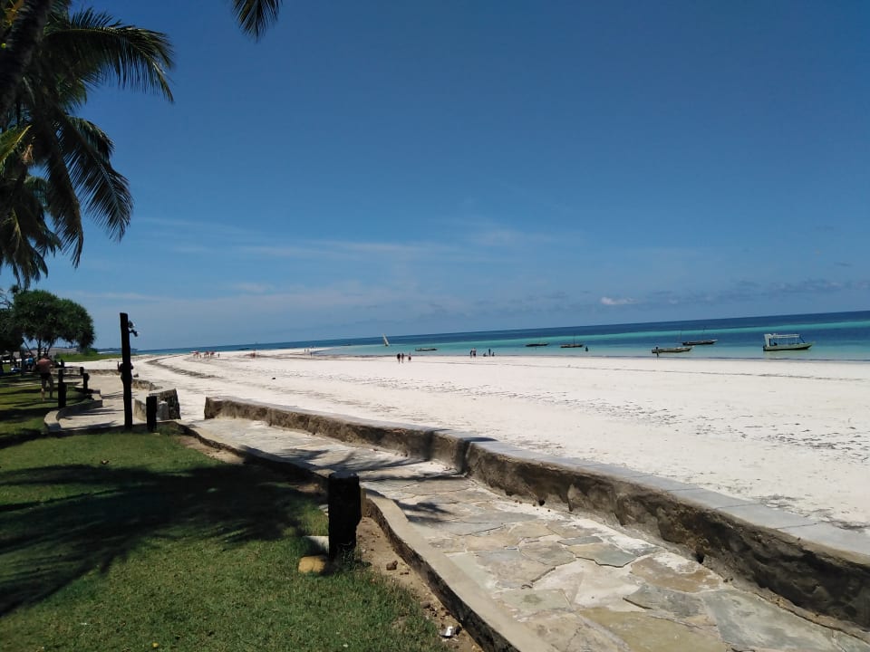 Strand Neptune Village Beach Resort & Spa