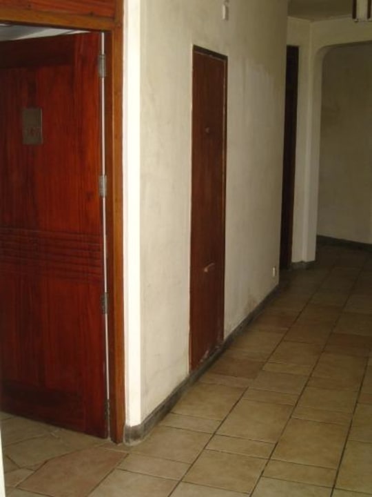 Flur Mermaid Hotel & Club