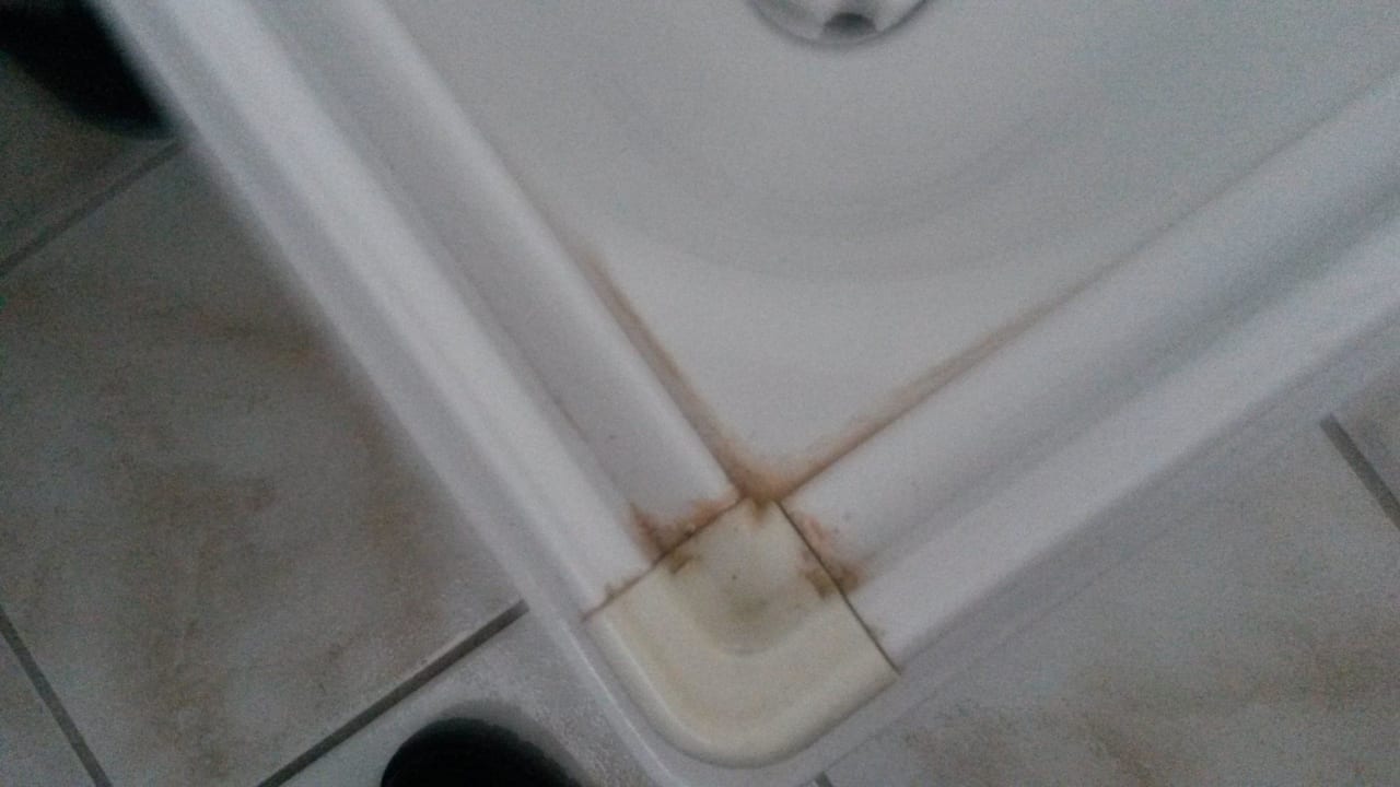 Bad, Dusche völlig verschimmelt Pension Ritters Hof