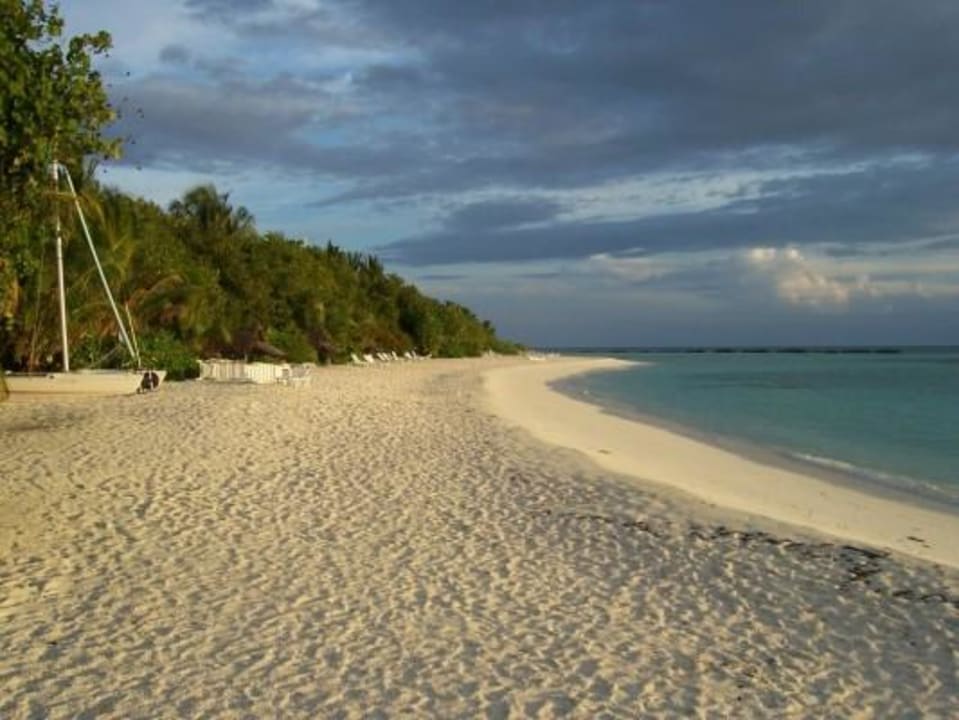 Rechts vom Steg Summer Island Maldives