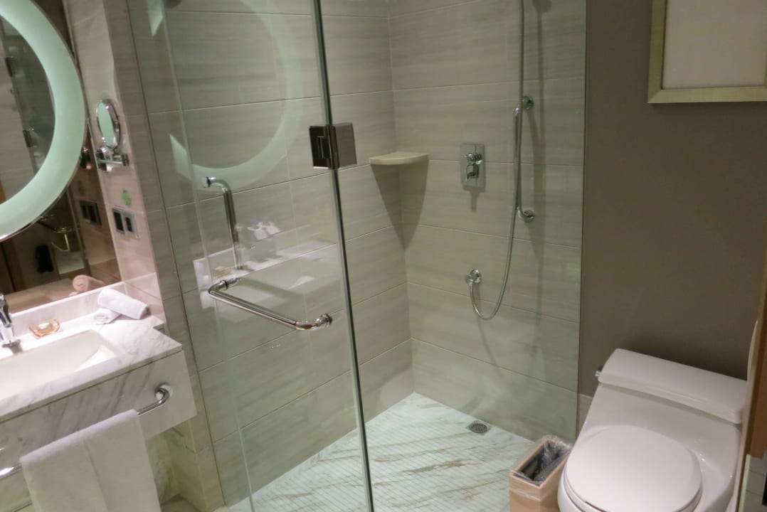 Badzimmer Shanghai Hongqiao Airport Hotel - Air China