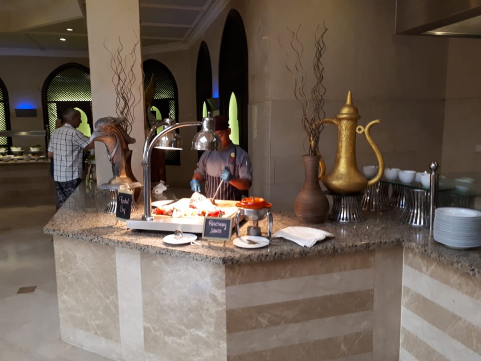 Gastro Miramar Al Aqah Beach Resort