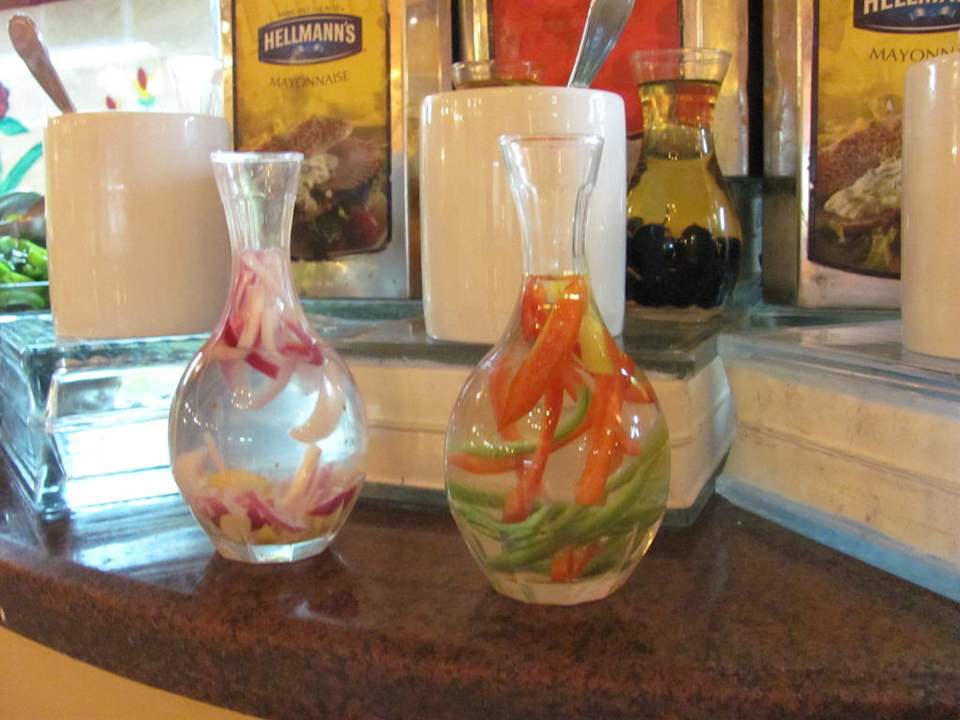 Essig und Öl Pickalbatros Alf Leila Wa Leila Resort - Neverland Hurghada