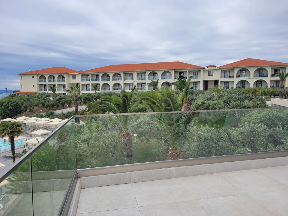 Ausblick Akrathos Beach Hotel