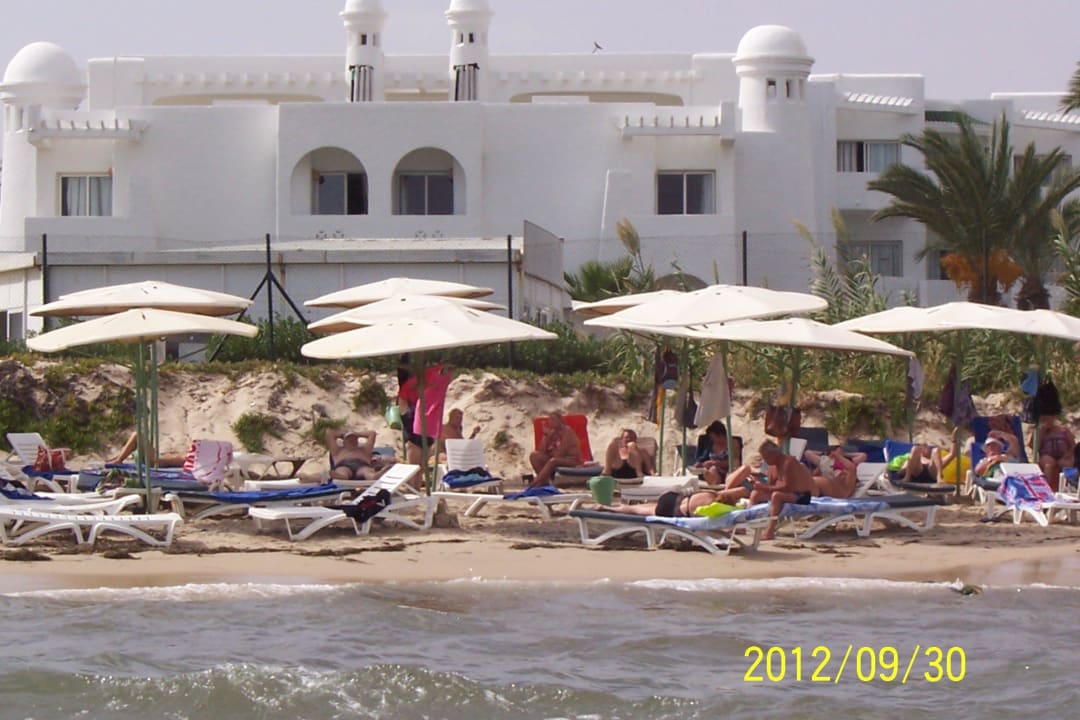 Sehr kleiner Strand Hotel El Mouradi Skanes Beach