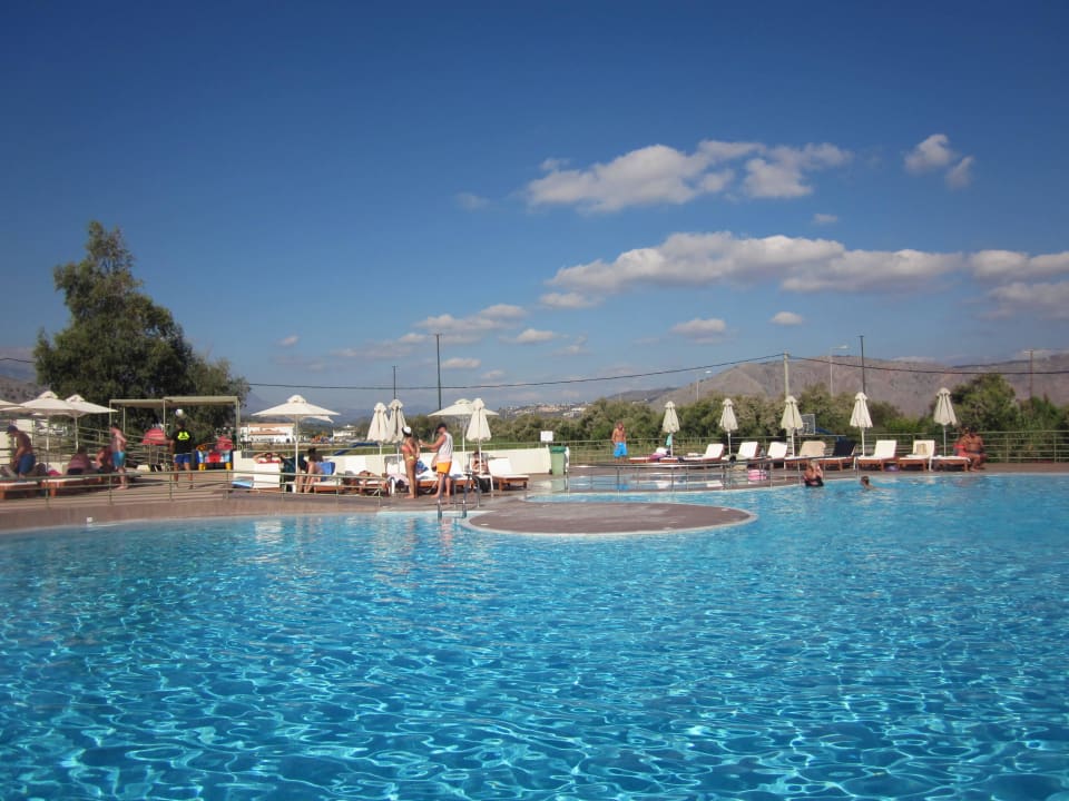 Pool mit Rutschen HARPIN Georgioupolis Resort Aquapark & SPA